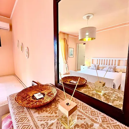 Sand'ana House Готель типу 