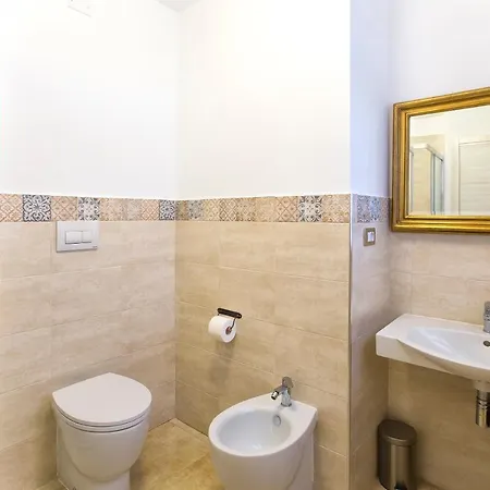 Panzió Sand'ana House