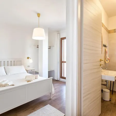 Bed and Breakfast Sand'ana House 2*