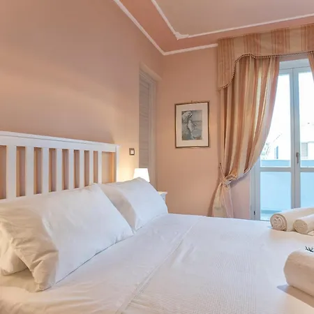 Sand'ana House Bed and Breakfast 2*