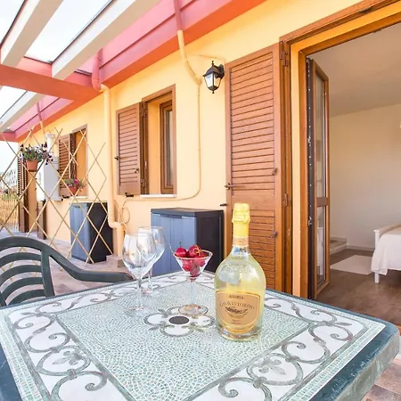 Sand'ana House Bed and Breakfast