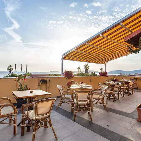 Bed and Breakfast Sand'ana House 2*