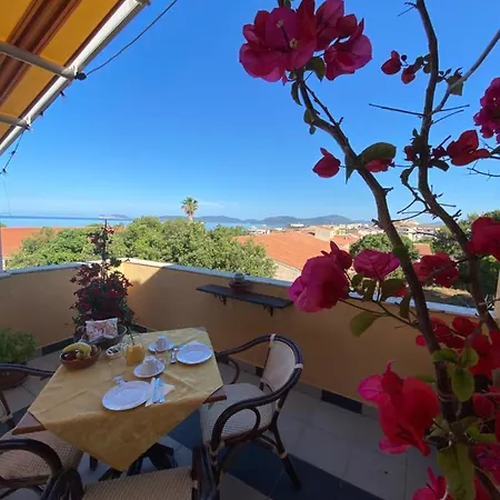 Sand'ana House Bed and Breakfast 2*